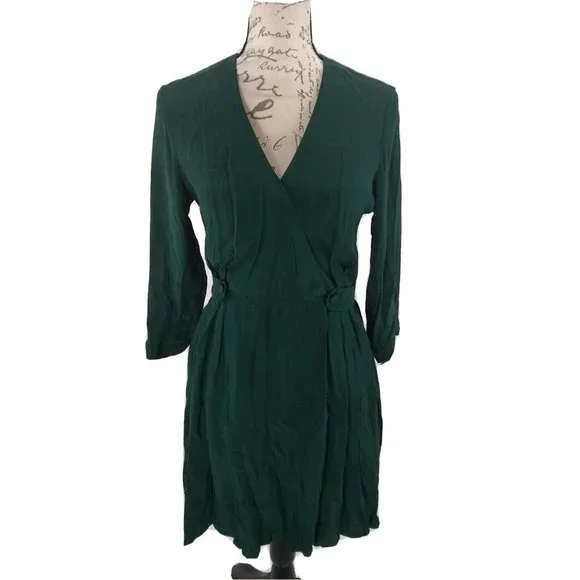 asos green midi dress ASOS Design Square Neck Midi Dress in sage Green